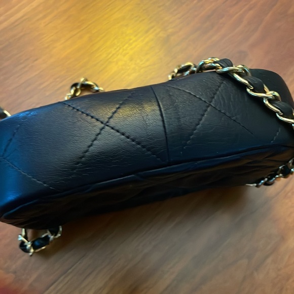 Talbots navy mini crossbody bag - Picture 8 of 8